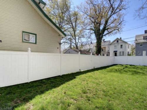 369 Halsted St, East Orange, NJ 07018-1814