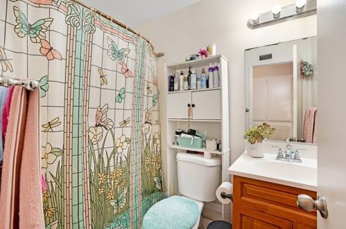 1330 Elderberry Ave, Ontario CA  91762-1019 exterior