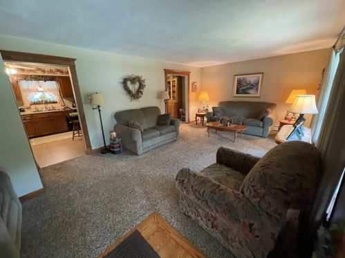 434 Gilfillan St, Franklin, PA 16323-2930