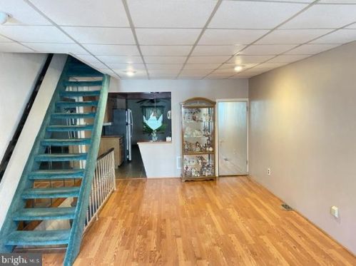 2502 Iseminger St, Philadelphia PA  19148-4318 exterior