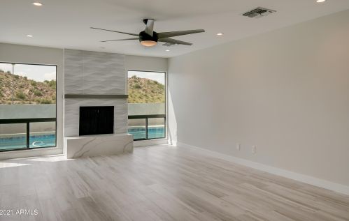 7614 20th St, Phoenix AZ  85020-4703 exterior