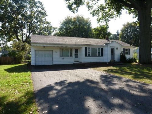 261 Park Lane Dr, Webster, NY 14580-1432