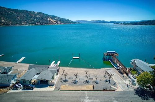 7783 Cora Dr, Lucerne CA  95458-8523 exterior