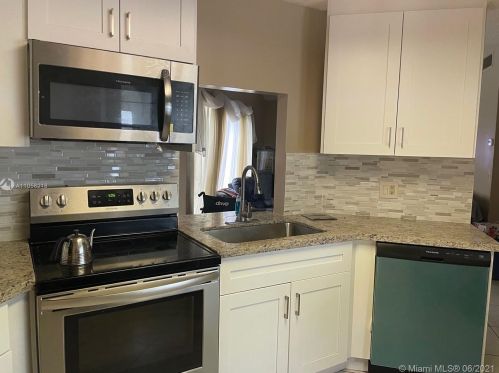 6244 175 Ter, Hialeah FL  33015-4437 exterior