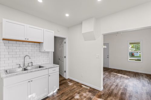 1214 Park Ave, La Crosse WI  54601-5627 exterior