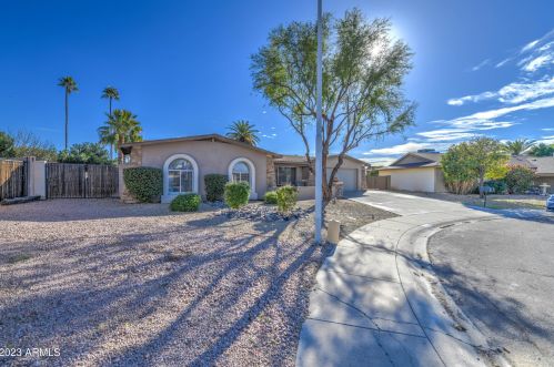 5307 Golden Ln, Glendale, AZ 85302-4831