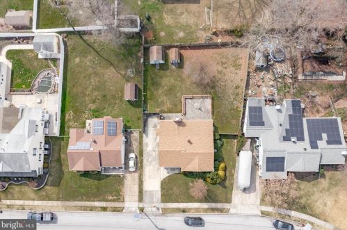 1117 Lawnton Ave, West Deptford, NJ 08096-5027