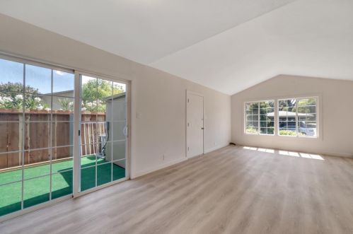 1494 Puritani Way, San Jose, CA 95121-2041