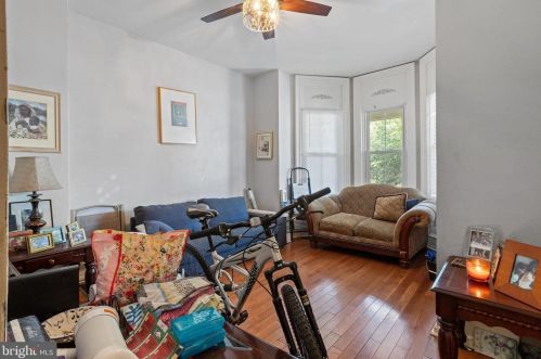 902 Swede St, Norristown PA  19401-3958 exterior