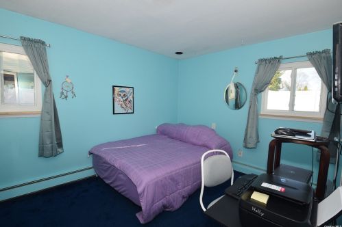 4 Merrimac Ct, Huntington Station NY  11746-6011 exterior