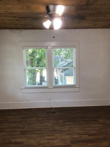 913 Crawford St, Denison TX  75020-4327 exterior
