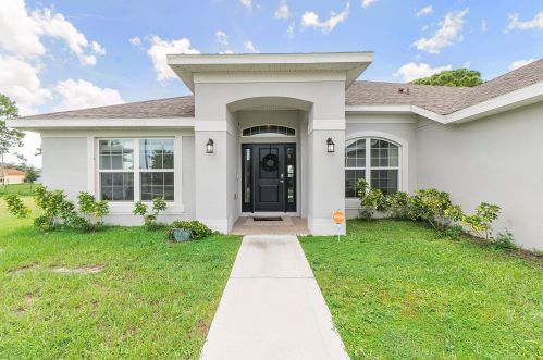 1634 Malmo Rd, Fort Pierce, FL 34953-4758