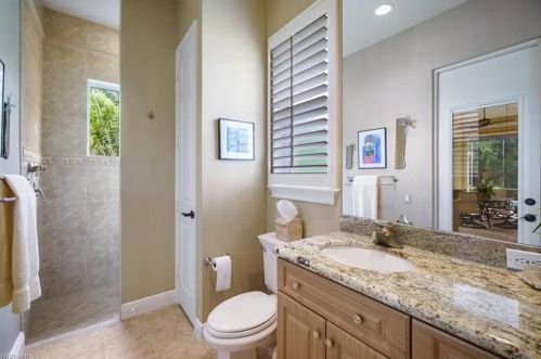 3659 Bay Crk Dr, Bonita Springs FL 34135 exterior