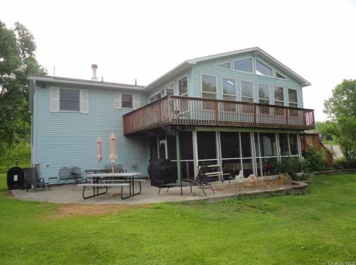 577 International Blvd, Rock Tavern, NY 12575-5153