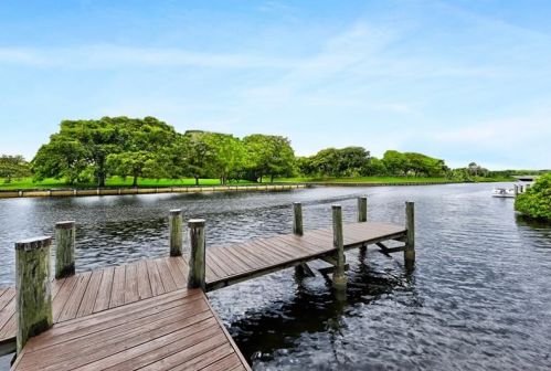 23332 Water Cir, Boca Raton, FL 33486-8543