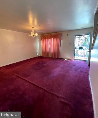 4822 Texas Ave, Washington, DC 20019-4127