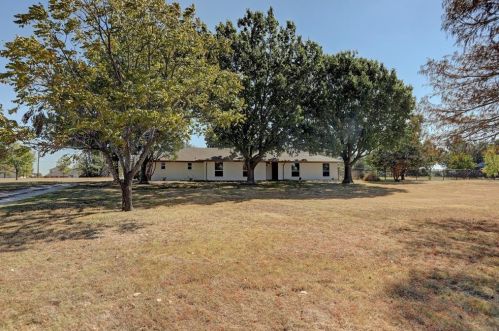 950 Honeysuckle Ln, Allen, TX 75002-7616