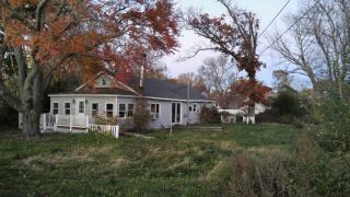 19 Milton Ct, Canaan Lake, NY 11772-3629
