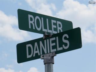7461 Roller Rd, Burkburnett, TX 76354-6770