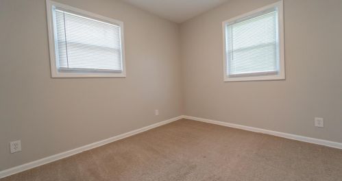 8436 Gordon Dr, Hammond IN  46322-1107 exterior