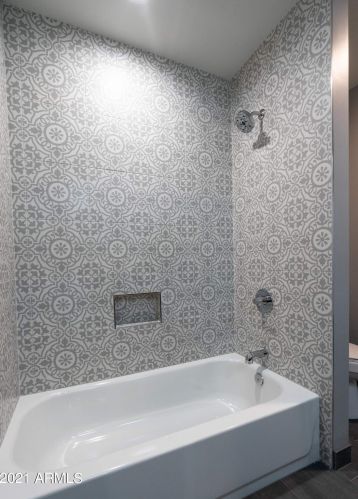 6803 15 St, Phoenix AZ 85040-2321 exterior