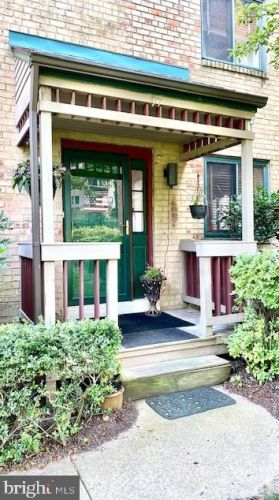 97 Paladin Dr, Wilmington, DE 19802-1784
