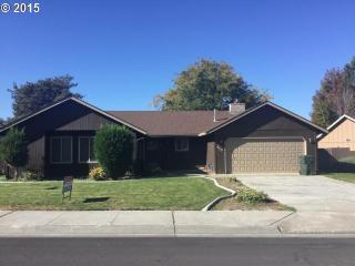 650 9th St, Hermiston, OR 97838-2082