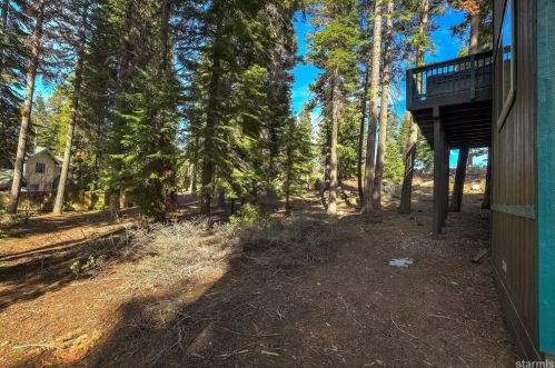 352 Heather Cir, South Lake Tahoe, CA 96150-6130