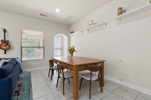 6629 Alleyton Dr, Austin TX 78725-2915 exterior