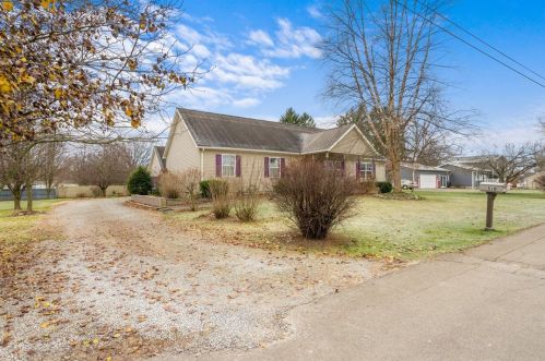 510 Wallage Ave, Bessemer, PA 16112-9206