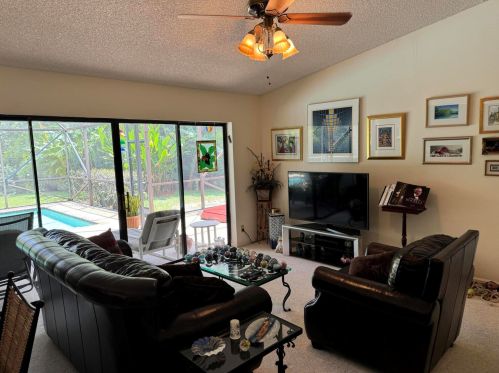 21080 Shady Vis Ln, Boca Raton FL  33428-1155 exterior