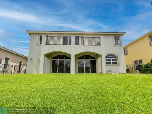 13176 26th St, Hollywood FL  33027-3813 exterior