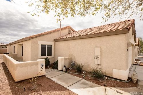 2446 Highland Trl, Bullhead City AZ  86442-4475 exterior