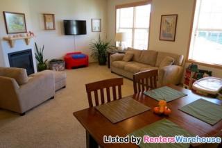 4877 Boatman Ln, Inver Grove Heights MN  55076-1160 exterior