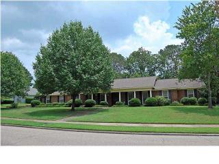 2533 Hermitage Dr, Montgomery, AL 36111-2112