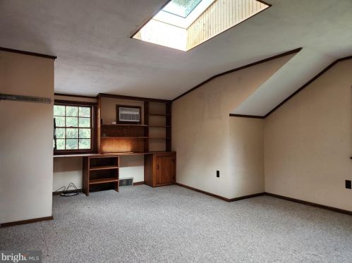 3220 Nottingham Rd, Norristown PA  19403-4162 exterior