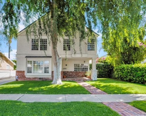 4646 Noble Ave, Van Nuys CA 91403-2013 exterior