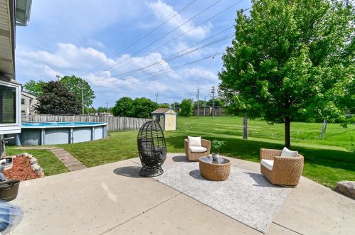 7021 Waterford Ave, Milwaukee WI  53220-2419 exterior