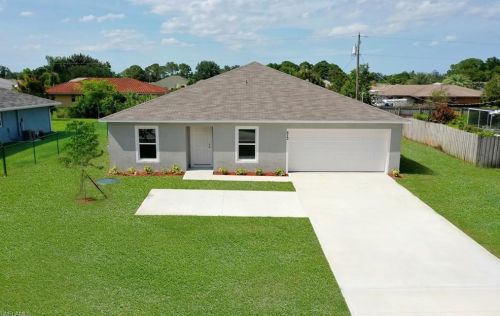 4216 18 St, Lehigh Acres FL 33971-5620 exterior