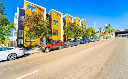 2104 Columbia St, San Diego CA 92101-1713 exterior