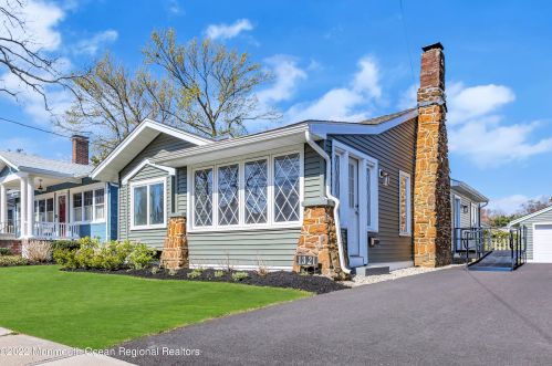 1321 Unami Ave, Tinton Falls, NJ 07712-4826