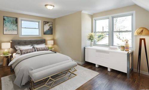 190 Violet Ave, Floral Park NY  11001-3026 exterior