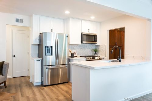 1364 Pequena St, San Diego, CA 92154-3641