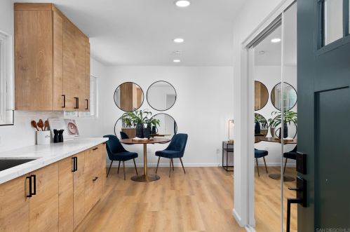 3226 Laurashawn Ln, Escondido CA 92026-8532 exterior