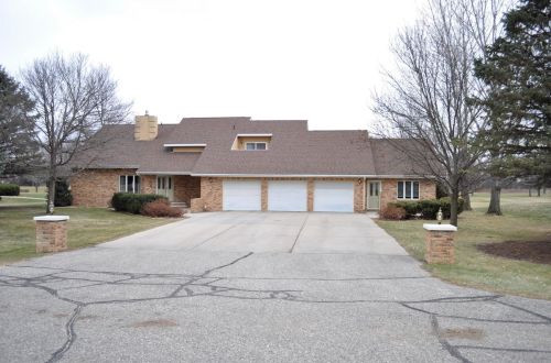 124 Par View Est, Montevideo, MN 56265-8741
