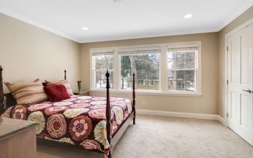 45 Forestdale Rd, Minneapolis MN 55410-2547 exterior