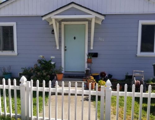 205 Forest Ln, San Bruno, CA 94066-3127
