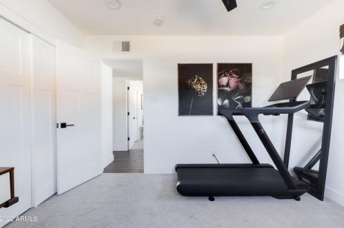 5744 12 St, Phoenix AZ 85086-7351 exterior