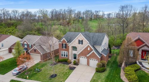 852 Sandstone Rdg, Newport, KY 41076-7119