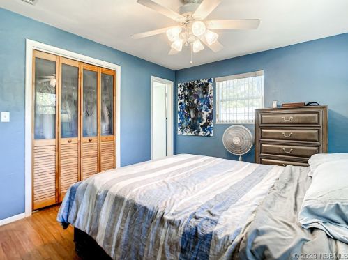 719 Flamingo Dr, Daytona Beach FL  32117-3331 exterior